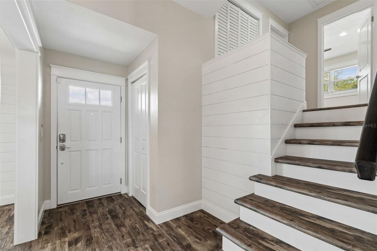 13548 Bellewood Avenue, Seminole, FL 33776 Photo