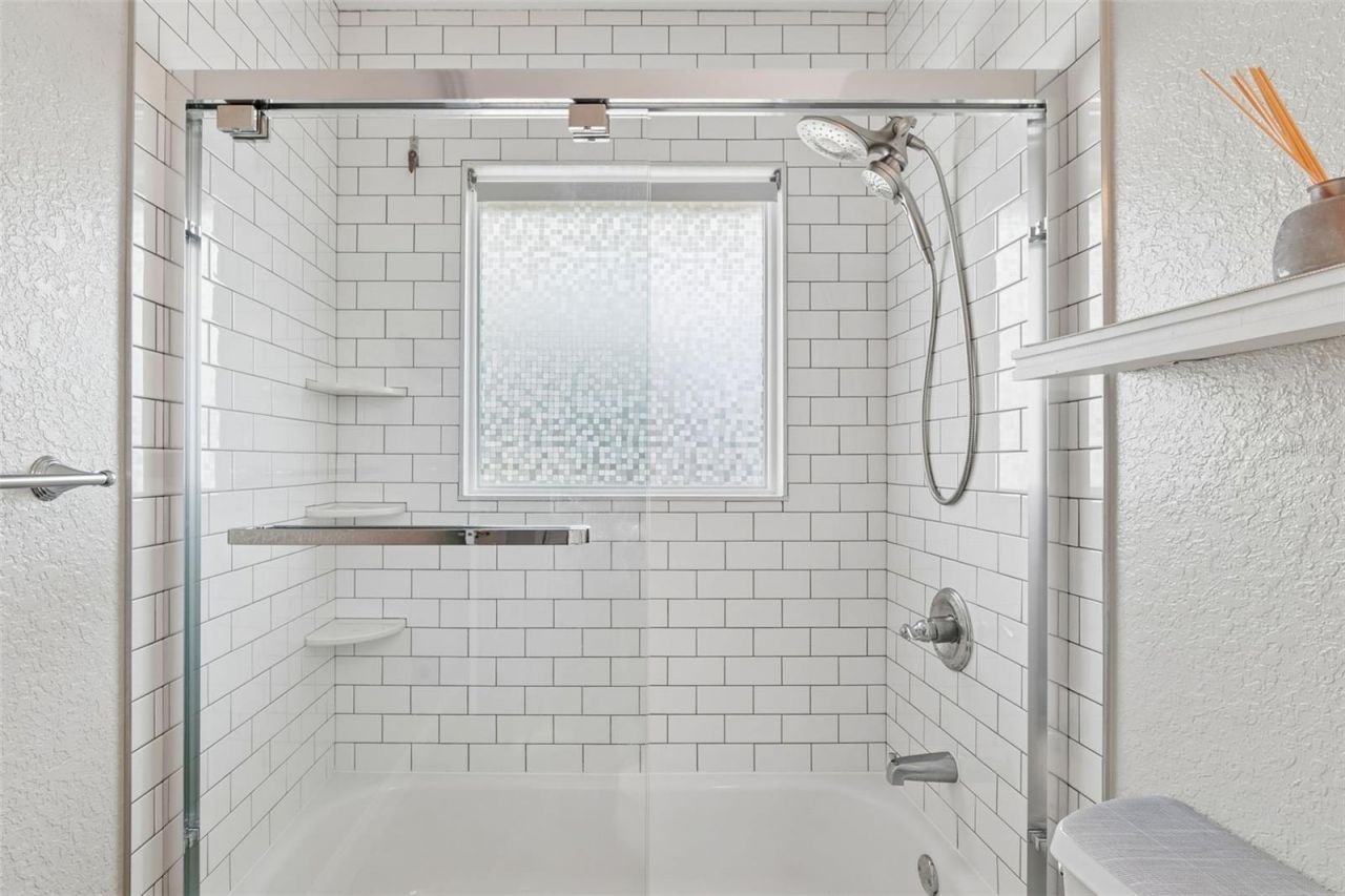 13548 Bellewood Avenue, Seminole, FL 33776 Photo