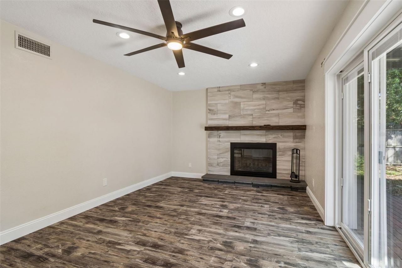 13548 Bellewood Avenue, Seminole, FL 33776 Photo