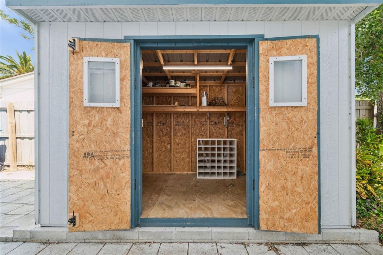 13548 Bellewood Avenue, Seminole, FL 33776 Photo