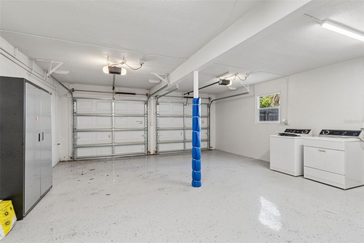 13548 Bellewood Avenue, Seminole, FL 33776 Photo