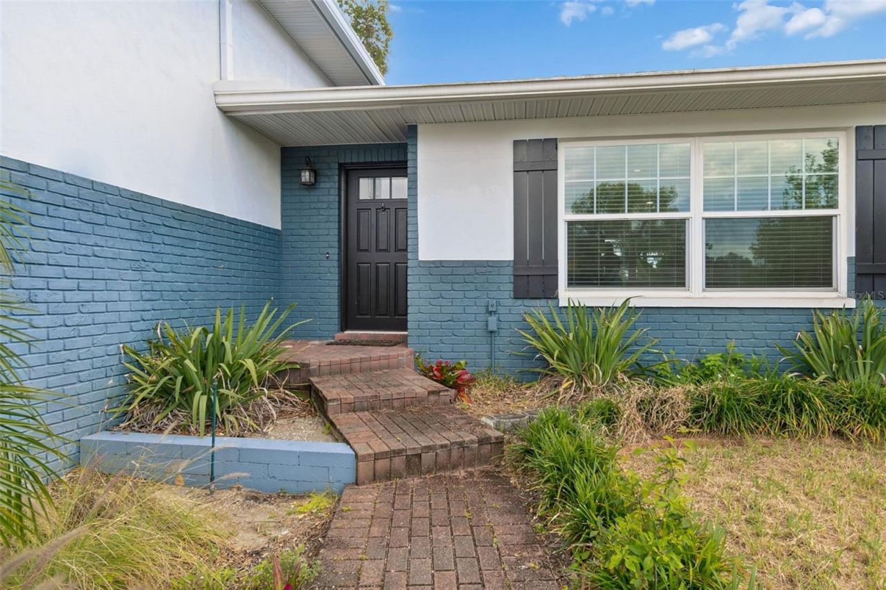 13548 Bellewood Avenue, Seminole, FL 33776 Photo