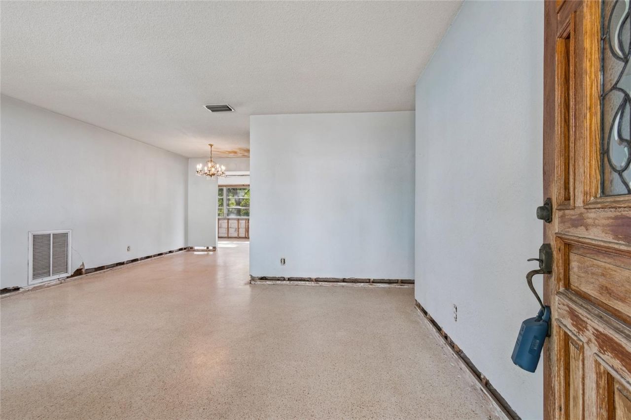 4703 S Renellie Drive, Tampa, FL 33611 Photo