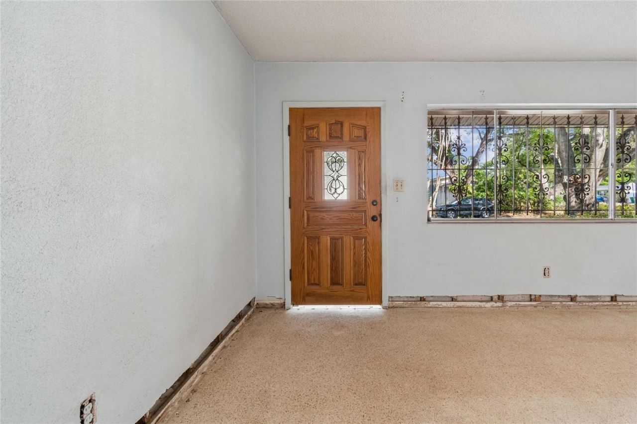 4703 S Renellie Drive, Tampa, FL 33611 Photo