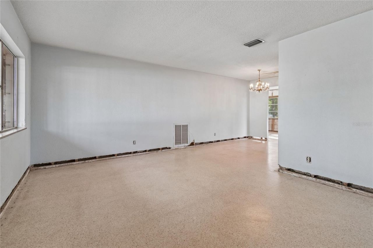 4703 S Renellie Drive, Tampa, FL 33611 Photo