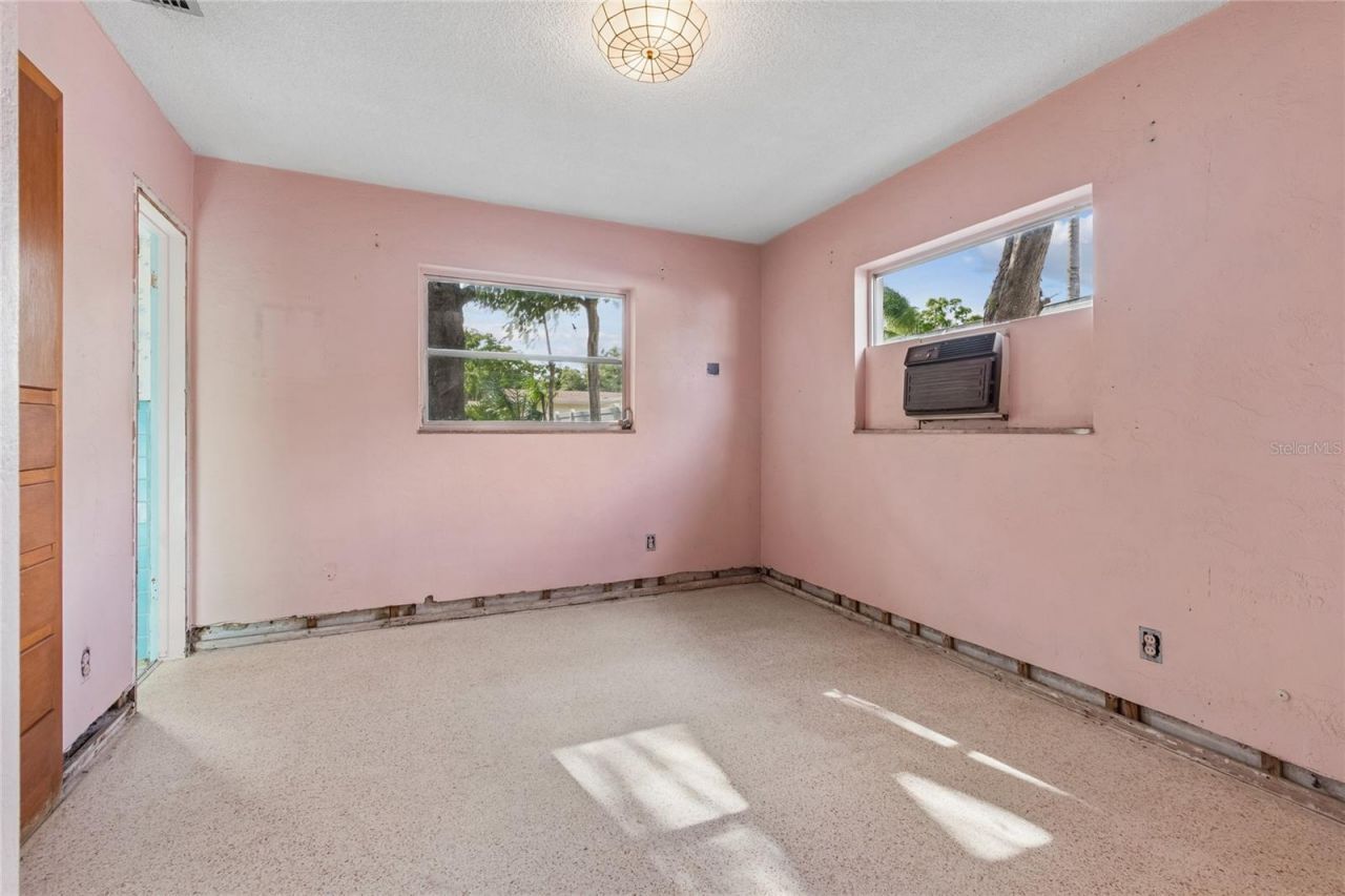 4703 S Renellie Drive, Tampa, FL 33611 Photo