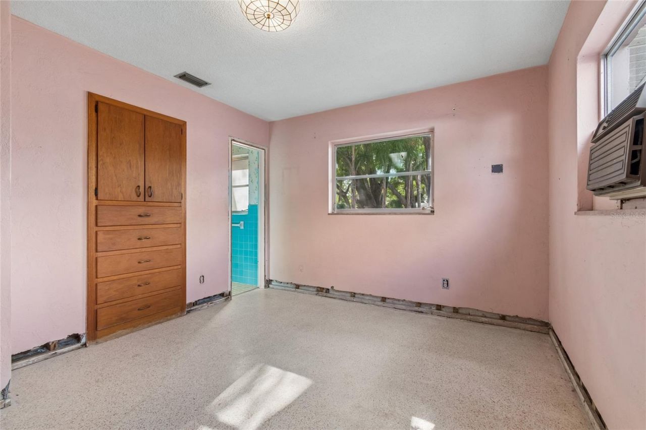 4703 S Renellie Drive, Tampa, FL 33611 Photo