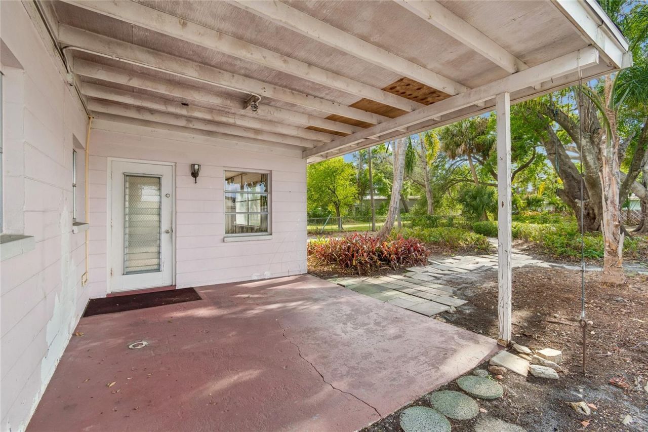 4703 S Renellie Drive, Tampa, FL 33611 Photo