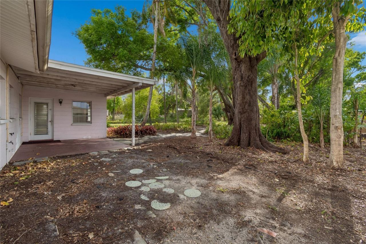 4703 S Renellie Drive, Tampa, FL 33611 Photo