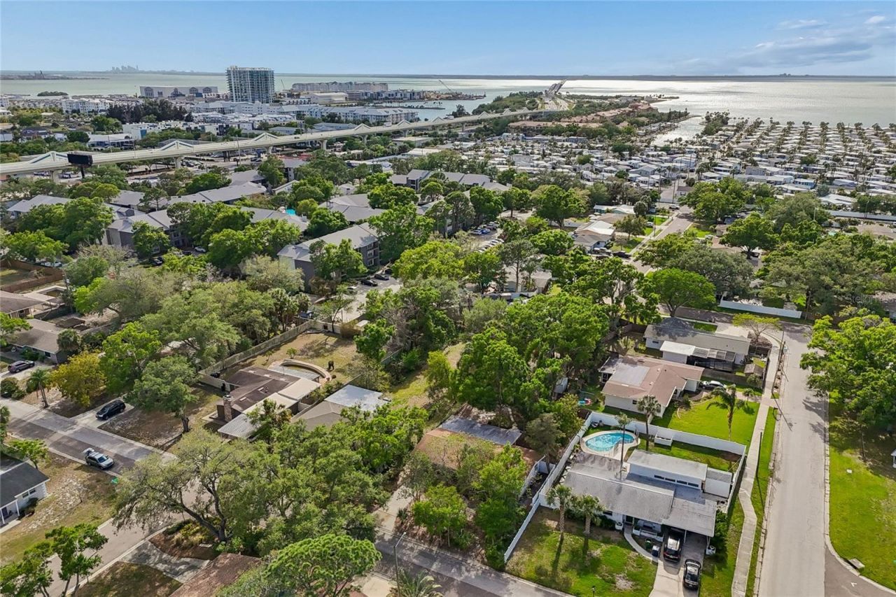 4703 S Renellie Drive, Tampa, FL 33611 Photo