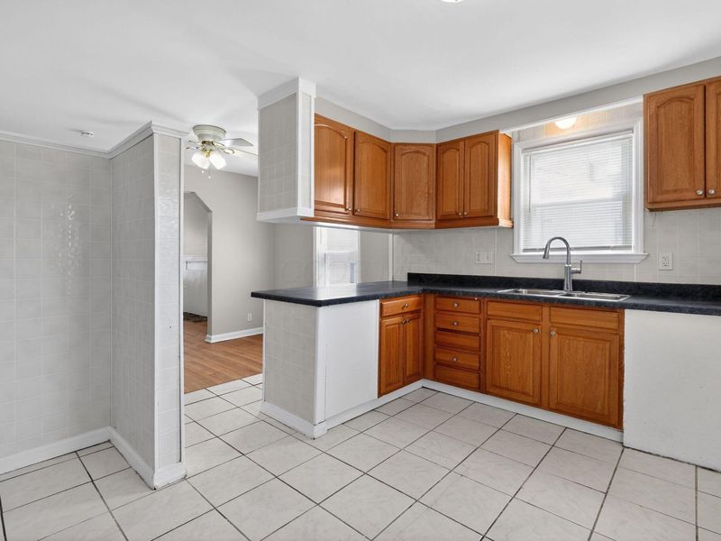 529 Larcomb Avenue, Columbus, OH 43223 Photo 19