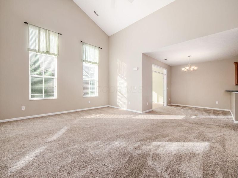 4737 Clubpark Drive, Unit 8, Hilliard, OH 43026 Photo 11