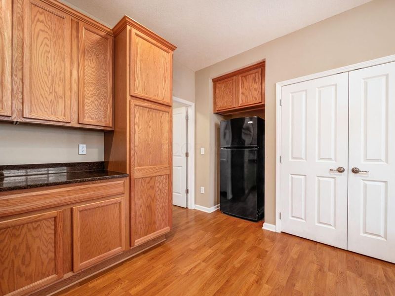 4737 Clubpark Drive, Unit 8, Hilliard, OH 43026 Photo 27