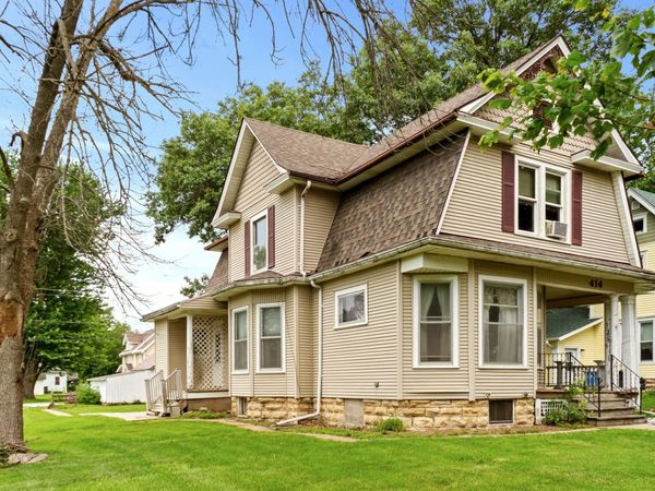414 6th Avenue, Clarence, IA 52216