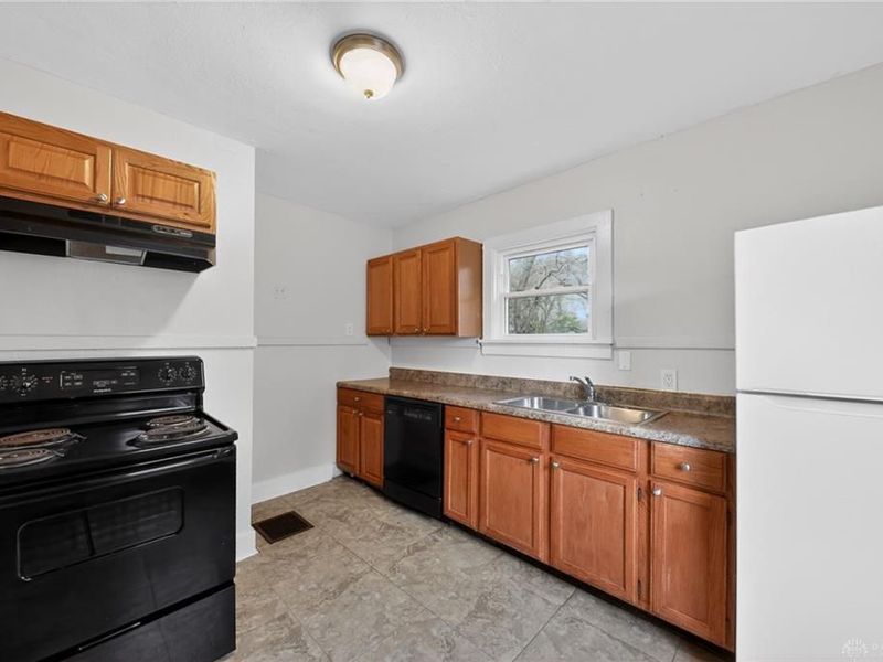 3713 El Paso Avenue, Harrison Township, OH 45406 Photo 13