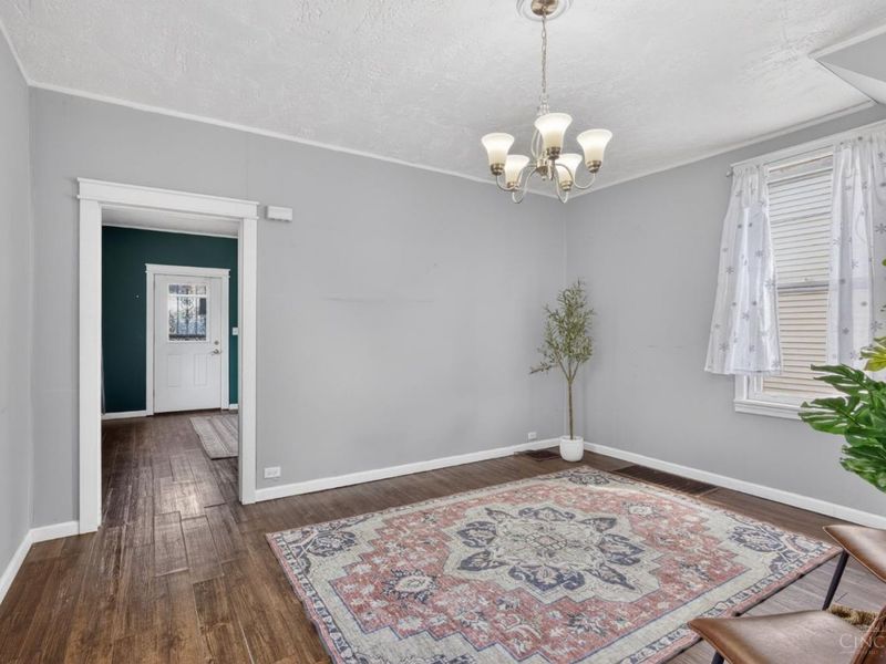 301 Central Avenue, Lockland, OH 45215 Photo 8