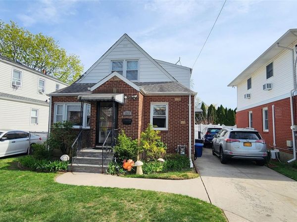 1312 Park Avenue, New Hyde Park, NY 11040