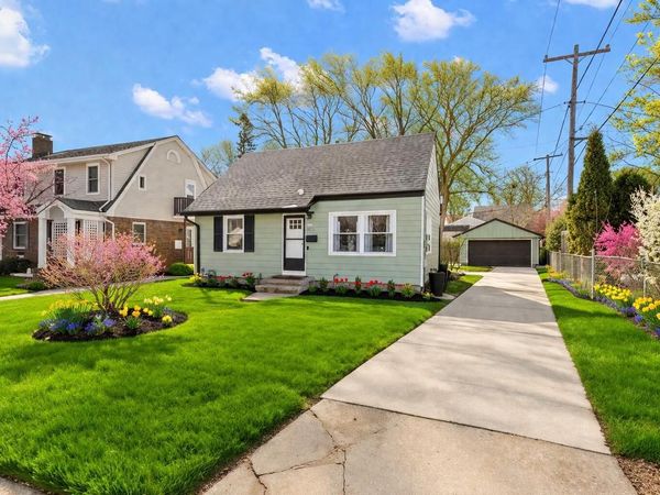 9131 W MT VERNON AVENUE, Milwaukee, WI 53226