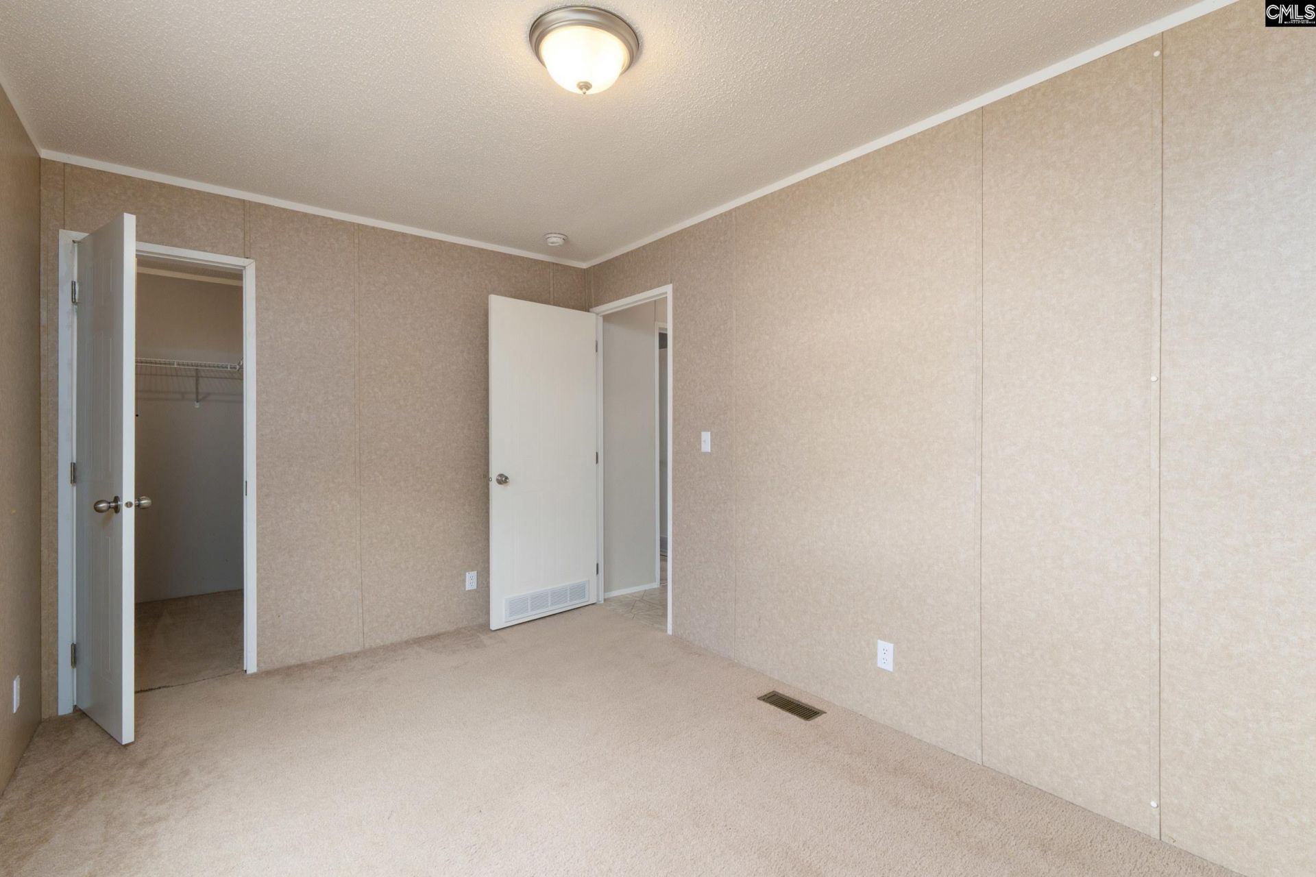 105 Indian Trace Ct Photo 11