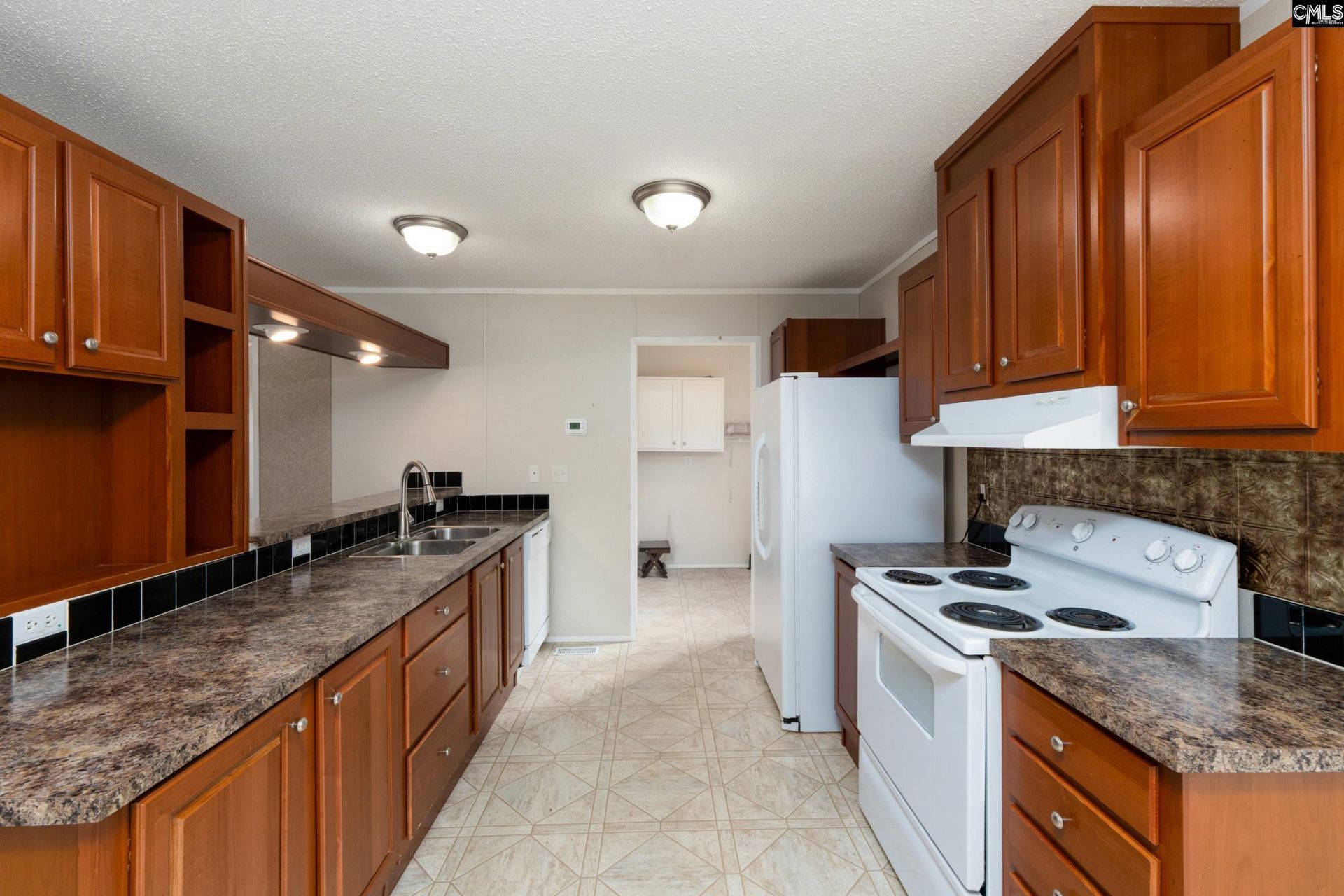 105 Indian Trace Ct Photo 6