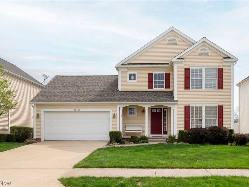 37049 Chaddwyck Lane, North Ridgeville, OH 44039 Photo 1