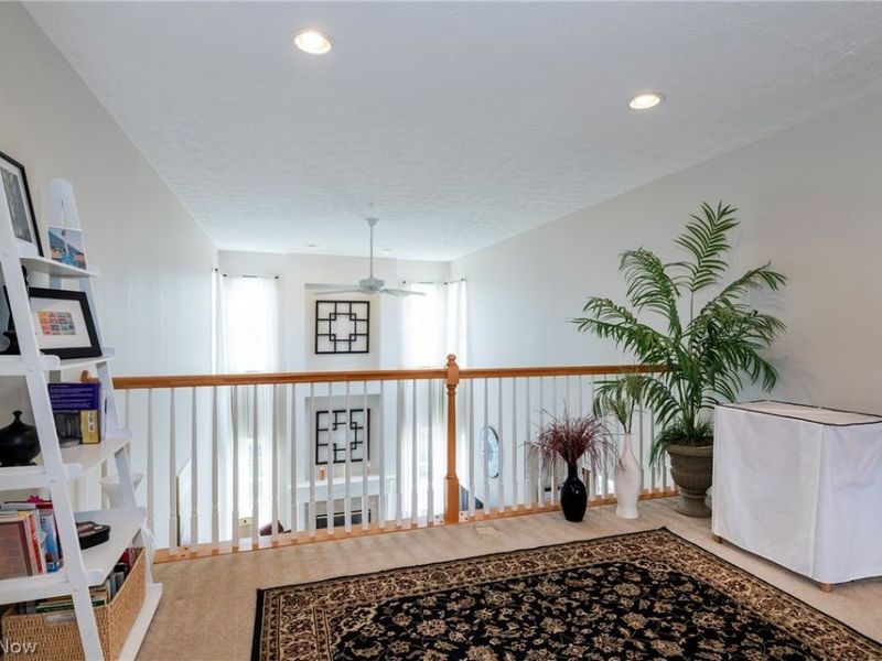 37049 Chaddwyck Lane, North Ridgeville, OH 44039 Photo 24