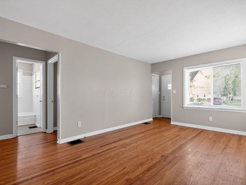 2849 Osceola Avenue, Columbus, OH 43211 Photo 11