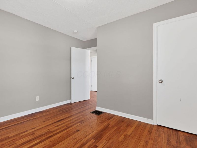 2849 Osceola Avenue, Columbus, OH 43211 Photo 18