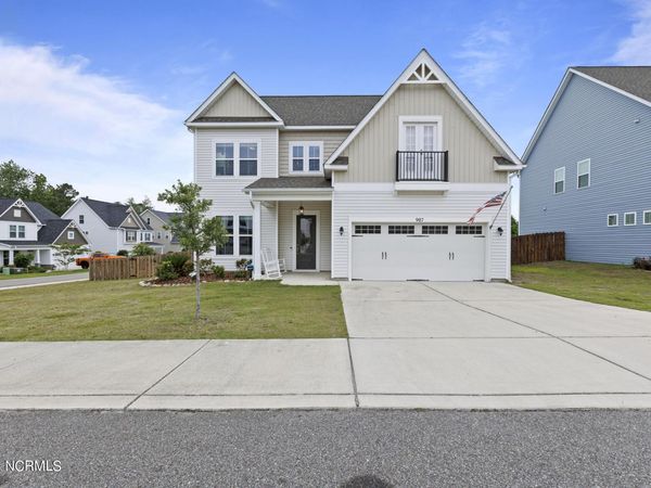 907 W Arboria Drive, Hampstead, NC 28443