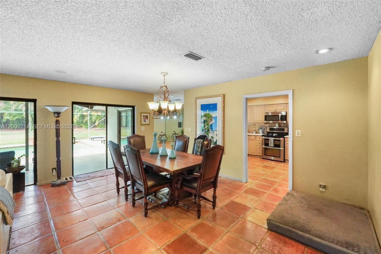 6975 Bianchini Circle, Boca Raton, FL 33433 Photo