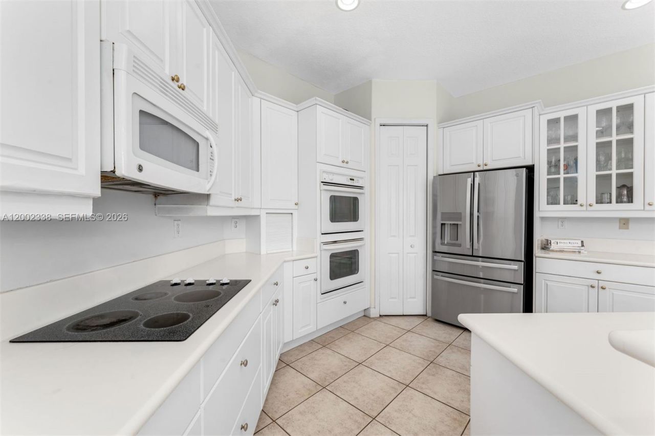 6914 NW 113th Pl, Doral, FL 33178 Photo