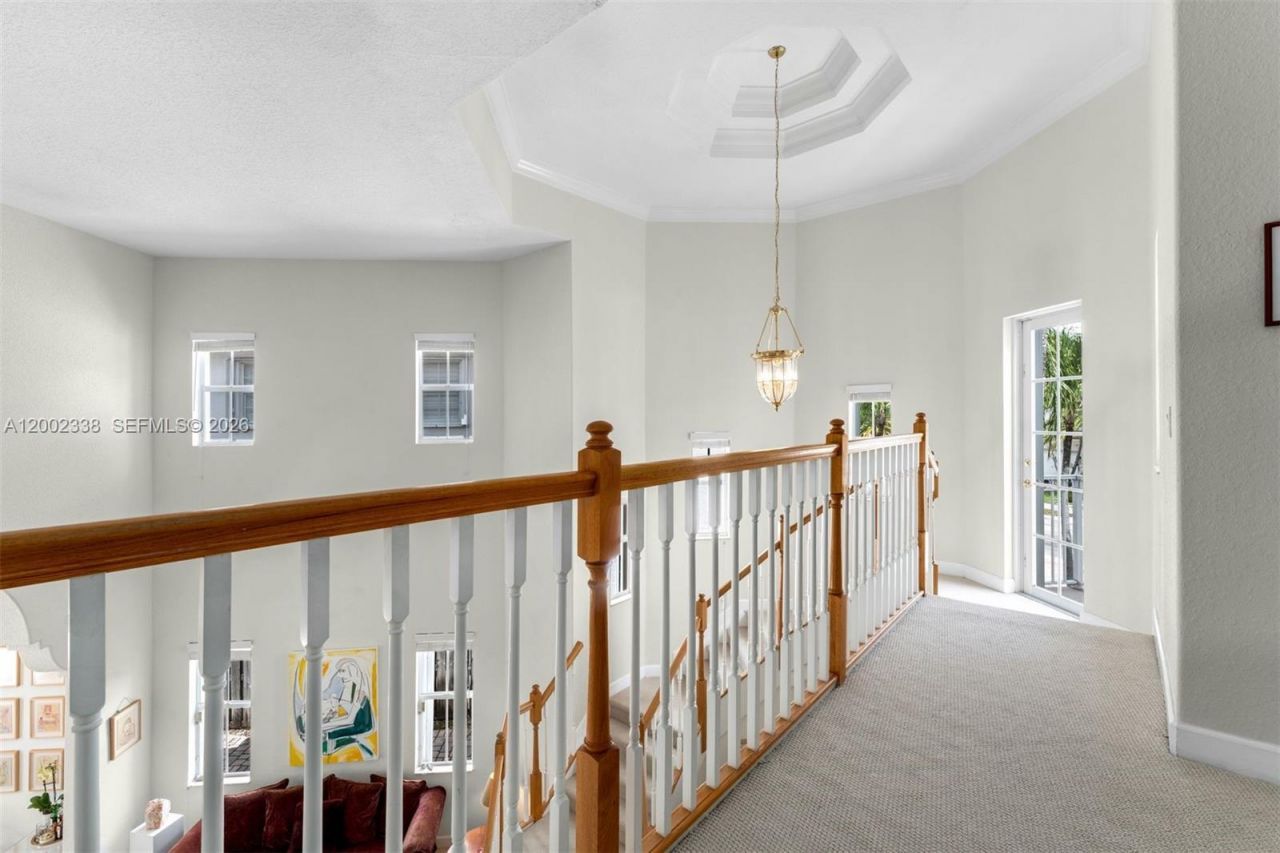 6914 NW 113th Pl, Doral, FL 33178 Photo