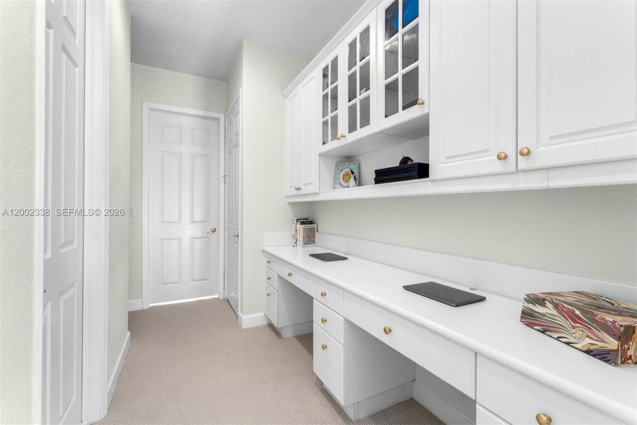 6914 NW 113th Pl, Doral, FL 33178 Photo