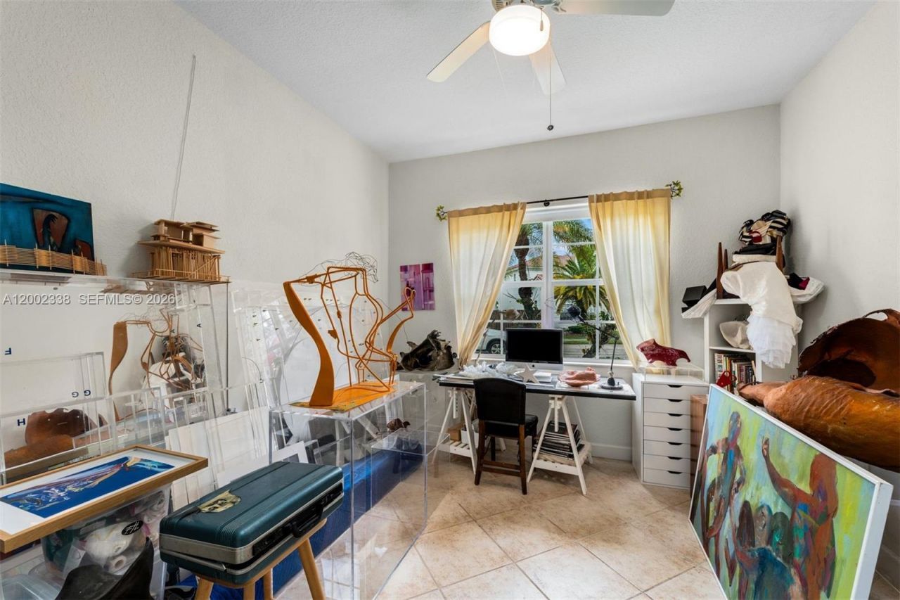 6914 NW 113th Pl, Doral, FL 33178 Photo