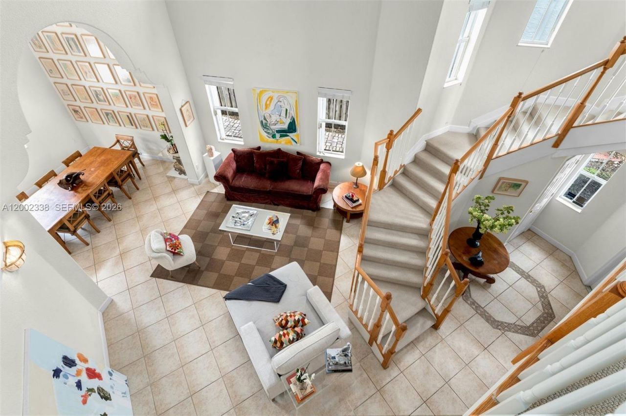 6914 NW 113th Pl, Doral, FL 33178 Photo