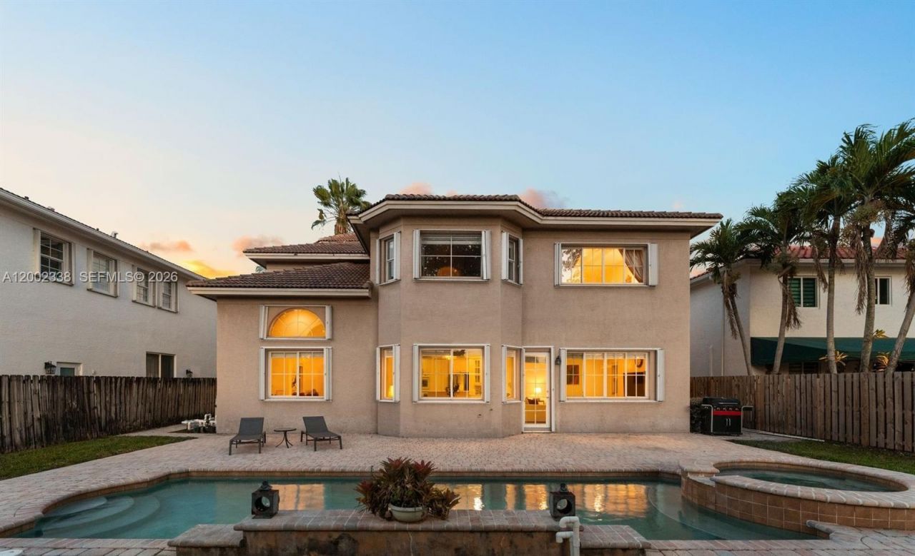 6914 NW 113th Pl, Doral, FL 33178 Photo