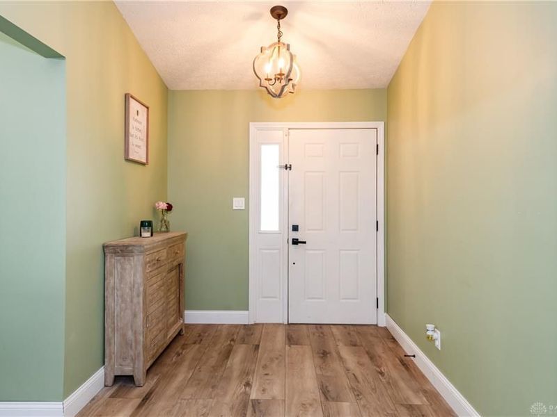 175 Marrett Farm Road, Englewood, OH 45322 Photo 5