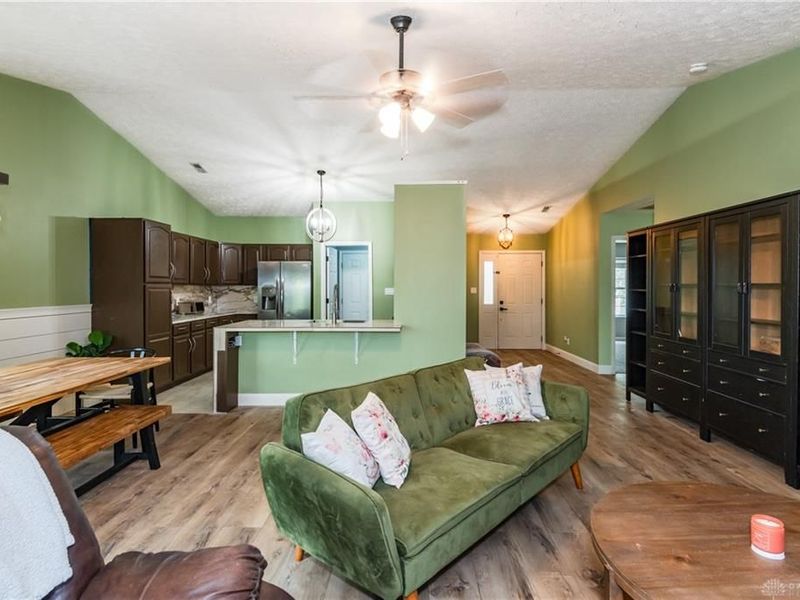 175 Marrett Farm Road, Englewood, OH 45322 Photo 6