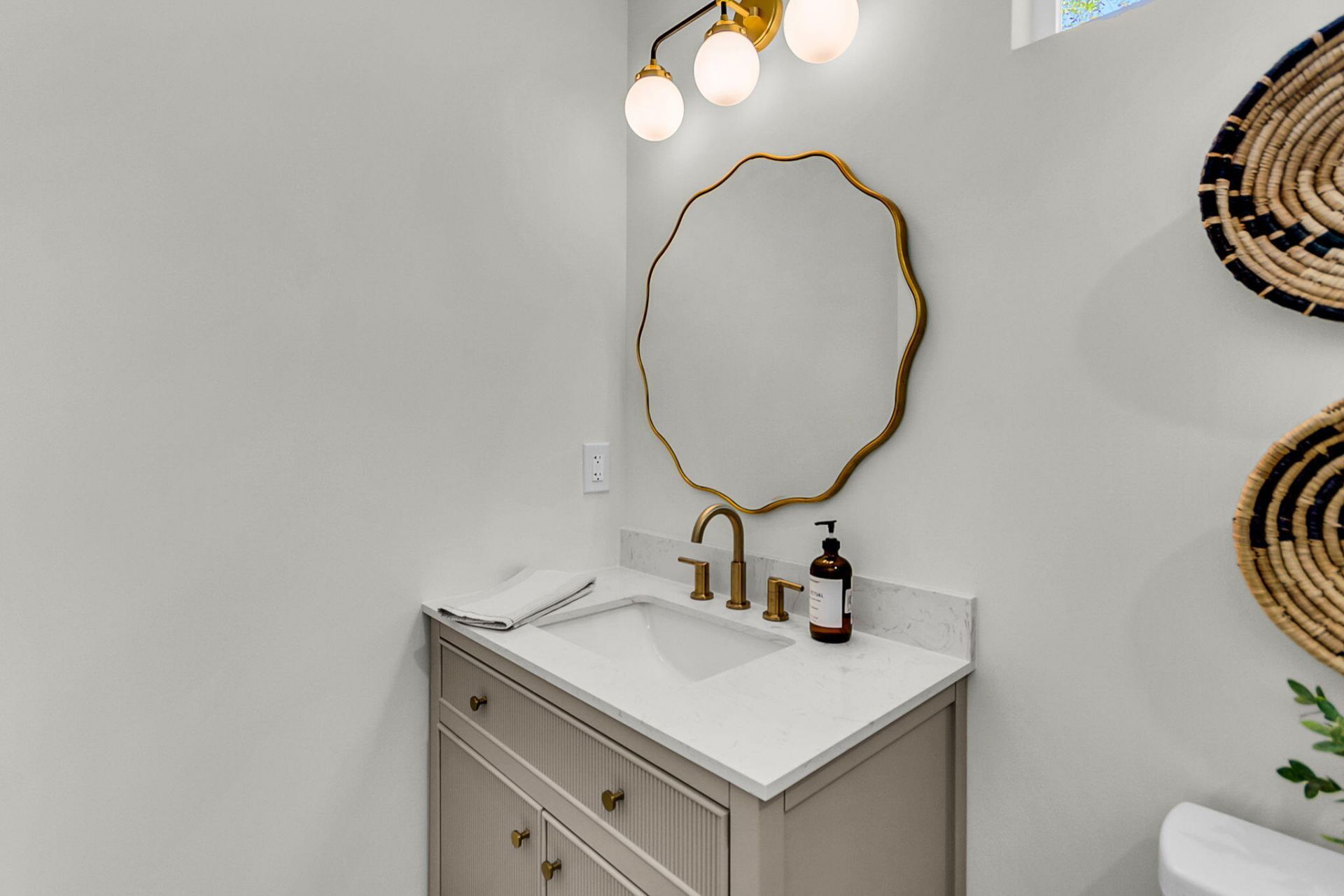 1620 Refuge Run Photo 13