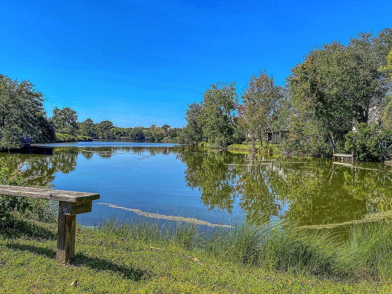 1620 Refuge Run Photo 40