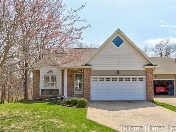 1546 Beechtree, Grand Haven, MI 49417