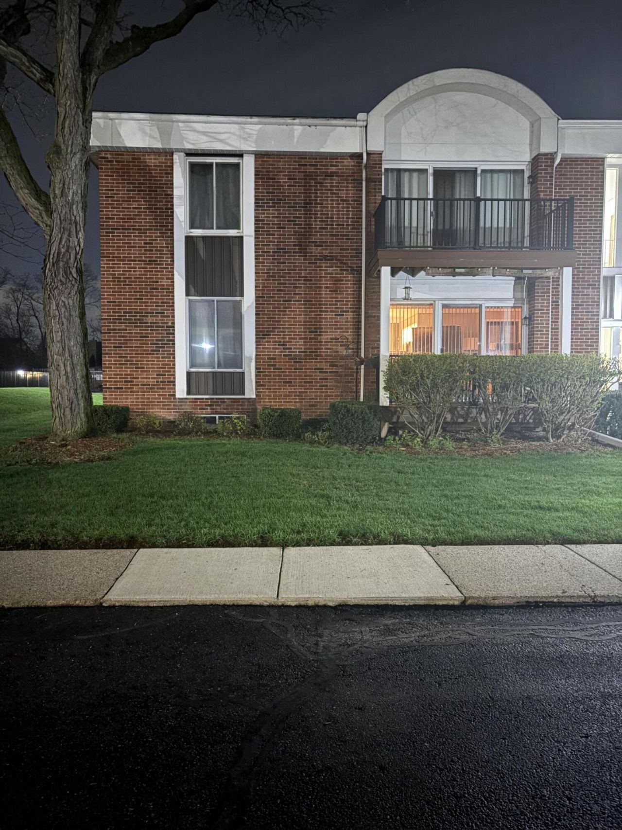 29502 Bobrich Street, Unit 23, Livonia, MI 48152 Main Photo