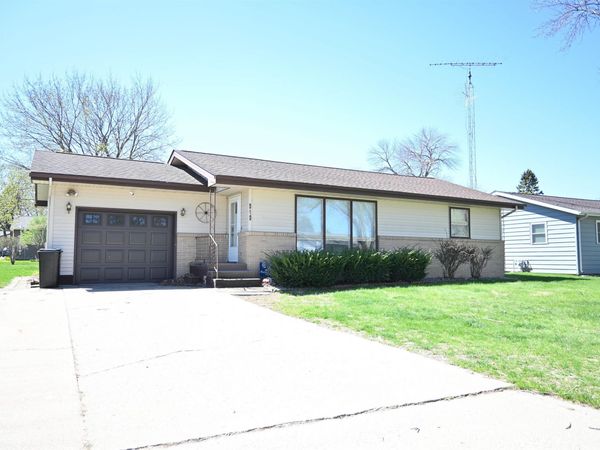 949 7th Street, Lake View, IA 51450