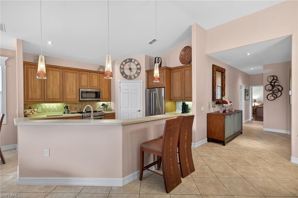 21810 Palmetto Dunes Dr, Unit 202, Estero, FL 33928 Photo