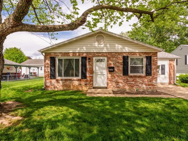 2409 Suffolk Court, Kettering, OH 45420