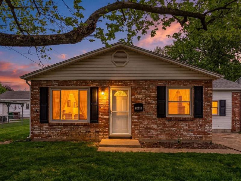 2409 Suffolk Court, Kettering, OH 45420 Photo 2