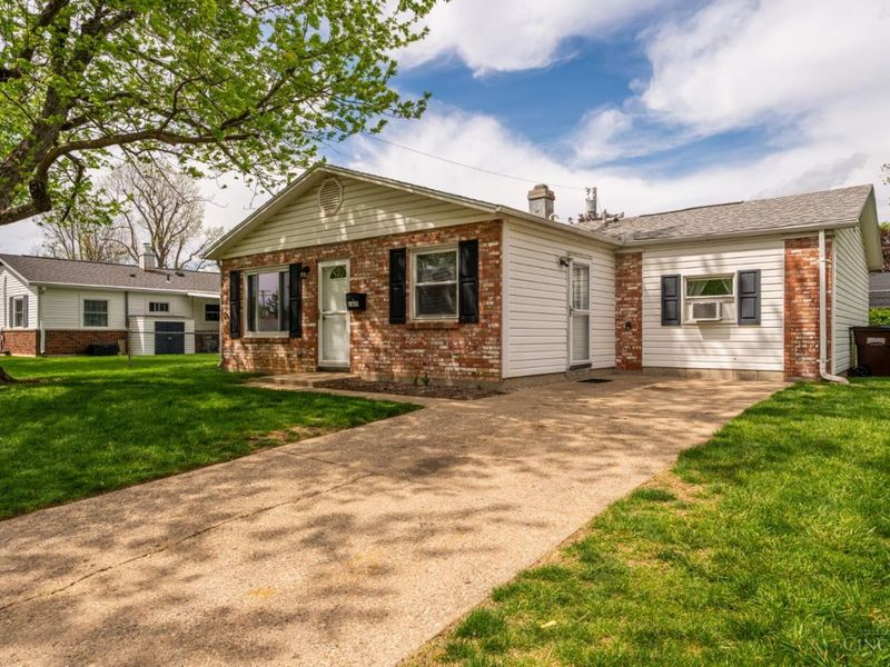 2409 Suffolk Court, Kettering, OH 45420 Photo 22