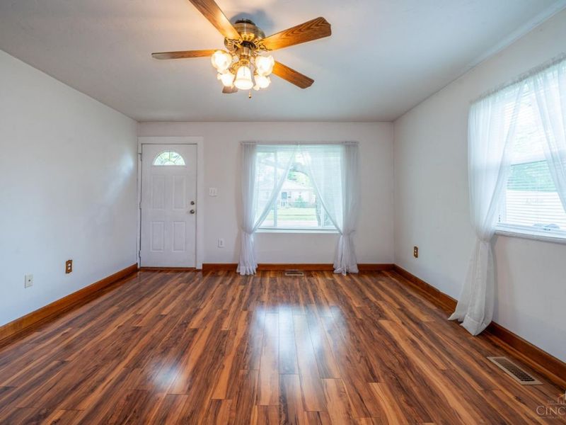 2409 Suffolk Court, Kettering, OH 45420 Photo 4