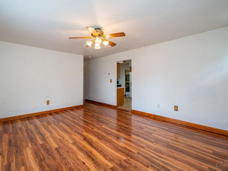 2409 Suffolk Court, Kettering, OH 45420 Photo 7