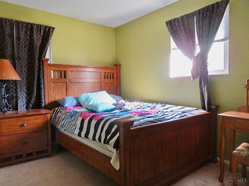 977 Seminole Trail, Milford, OH 45150 Photo 6